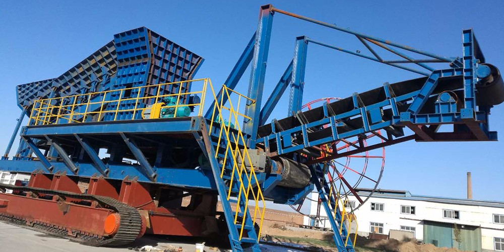 輪胎式移動(dòng)破碎站的優(yōu)點(diǎn)居然這么多！